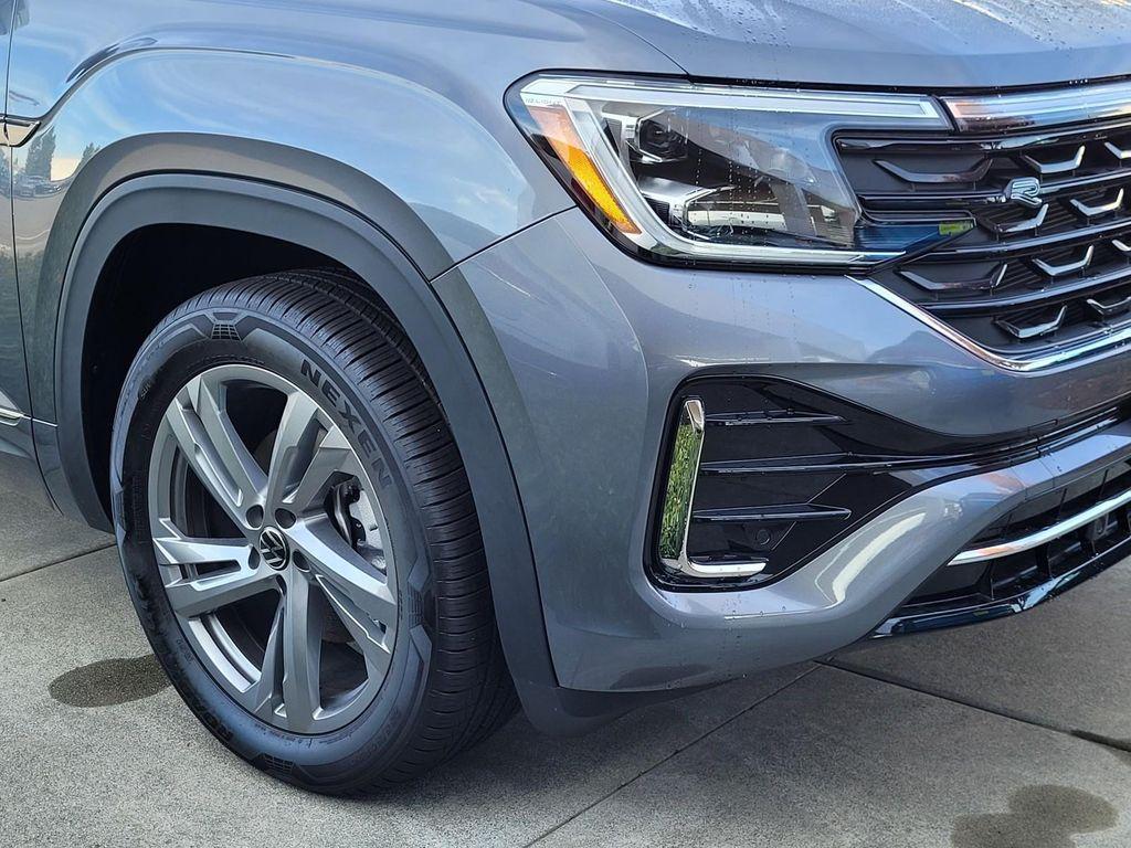 new 2024 Volkswagen Atlas Cross Sport car, priced at $46,568