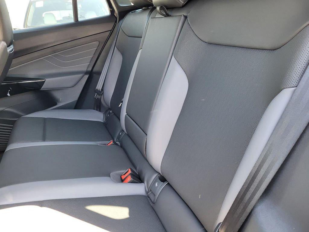 new 2025 Volkswagen ID.4 car, priced at $45,571