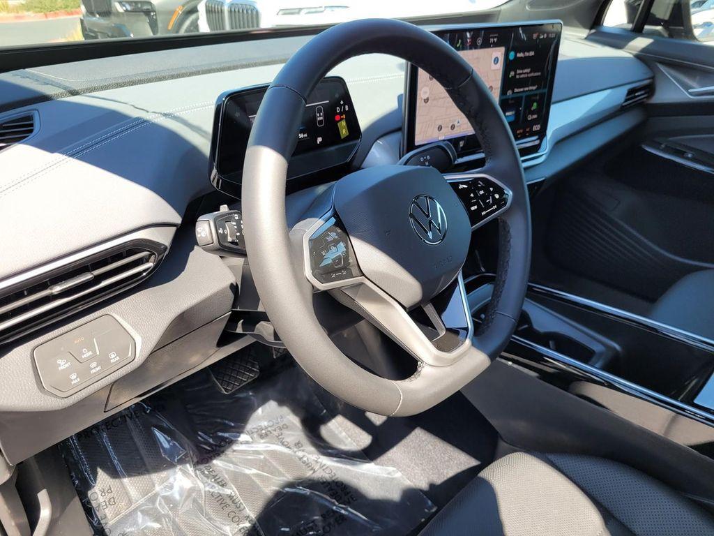 new 2025 Volkswagen ID.4 car, priced at $45,571