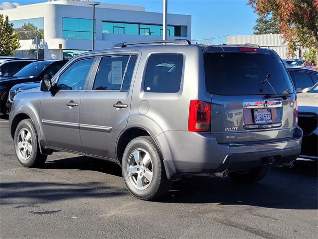 used 2011 Honda Pilot car, priced at $7,998