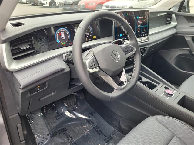 new 2025 Volkswagen Tiguan car, priced at $34,220