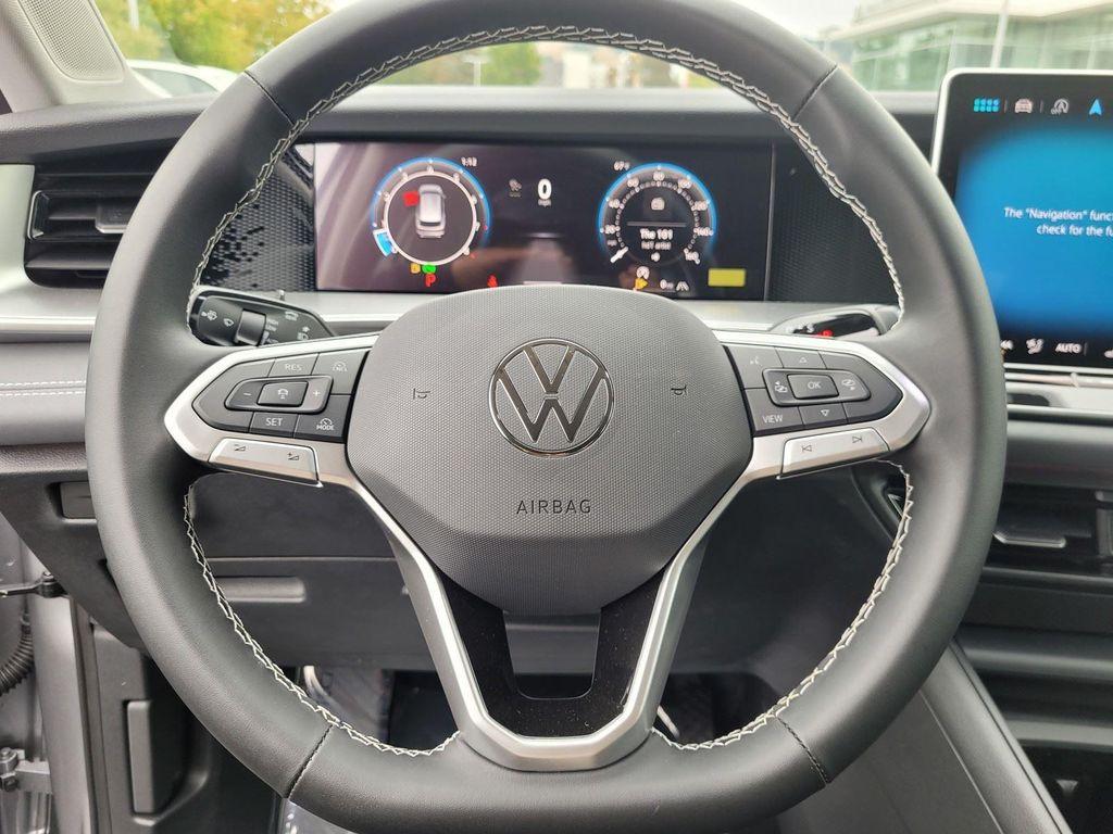 new 2025 Volkswagen Tiguan car, priced at $32,970