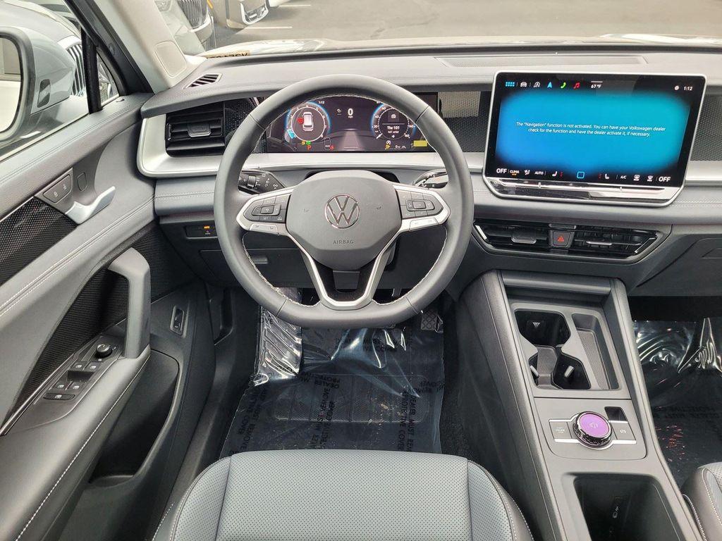 new 2025 Volkswagen Tiguan car, priced at $32,970