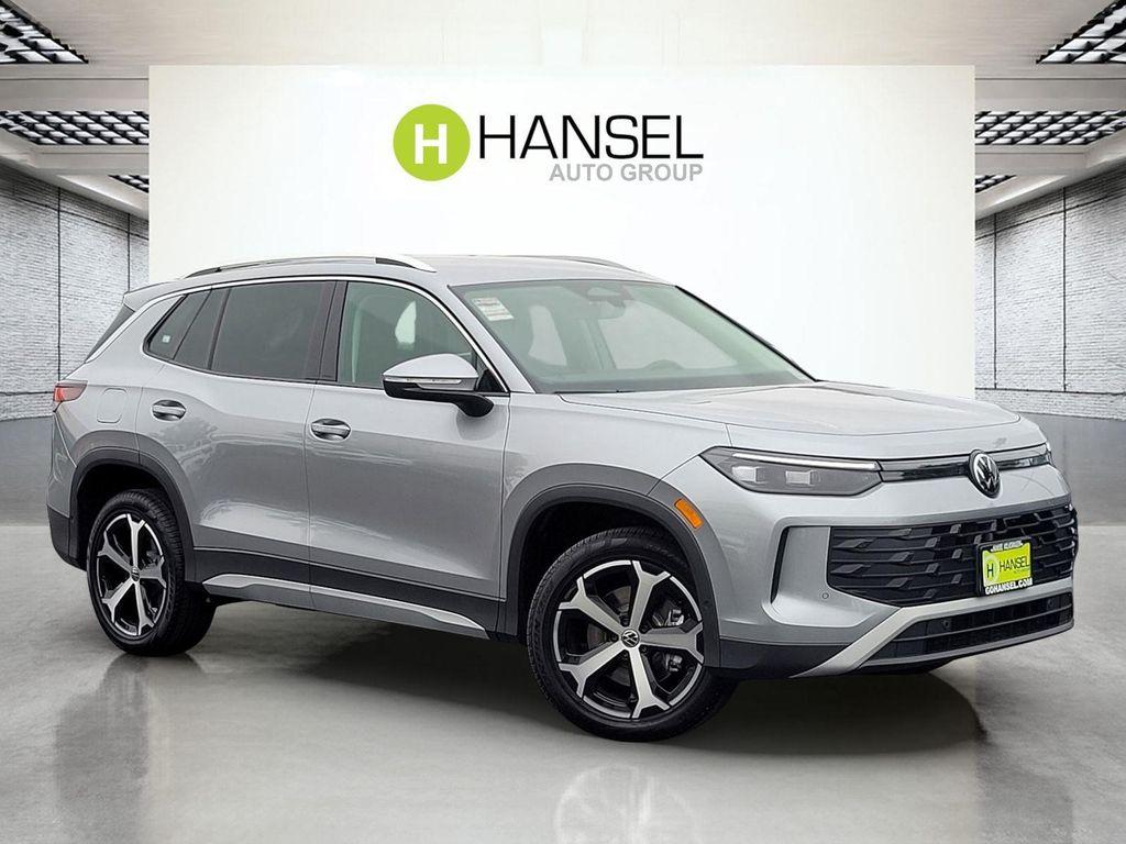 new 2025 Volkswagen Tiguan car, priced at $32,970