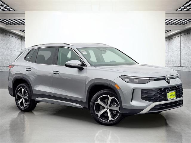 new 2025 Volkswagen Tiguan car, priced at $34,220