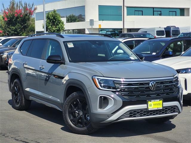 new 2024 Volkswagen Atlas car, priced at $54,241