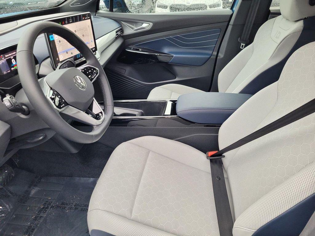 new 2025 Volkswagen ID.4 car, priced at $52,531