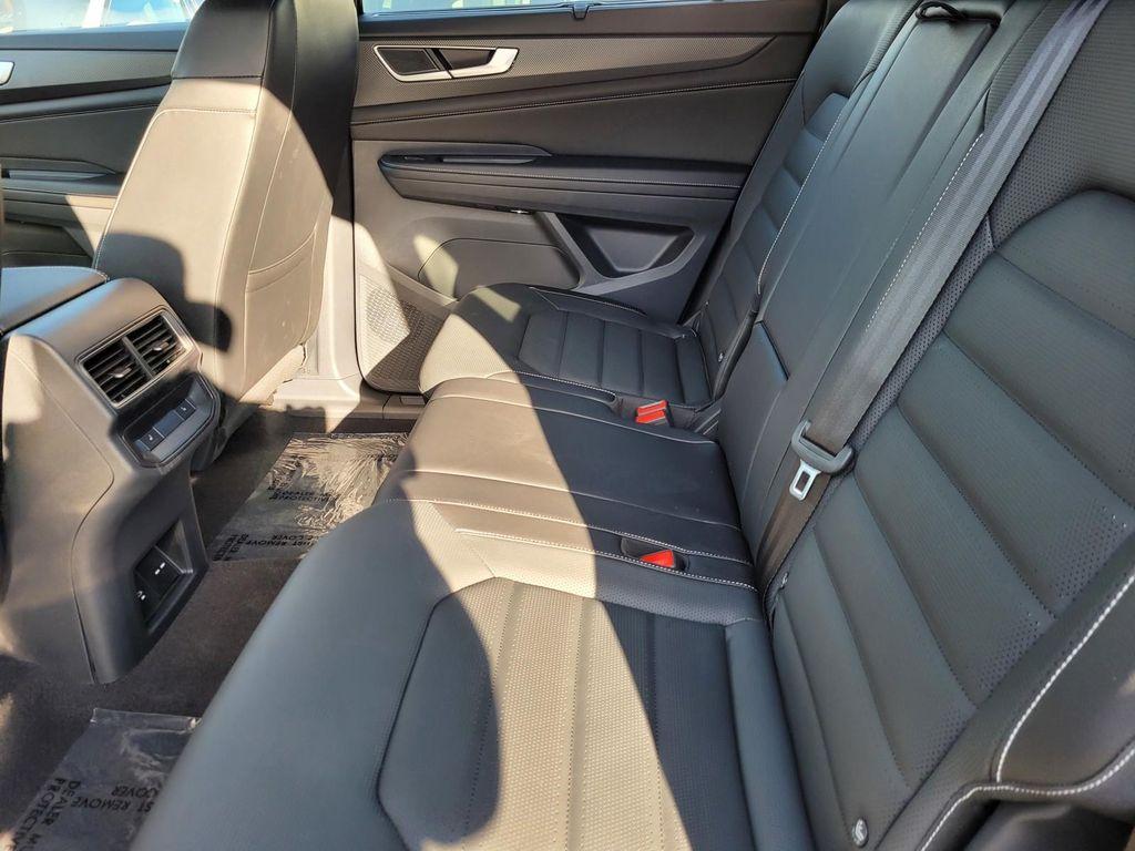 new 2024 Volkswagen Atlas Cross Sport car, priced at $47,051