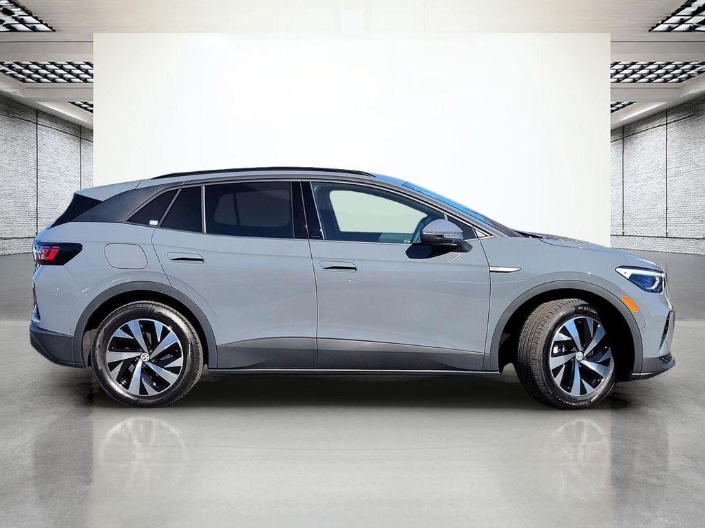 new 2025 Volkswagen ID.4 car, priced at $39,926