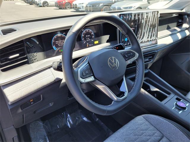 new 2025 Volkswagen Tiguan car, priced at $31,826