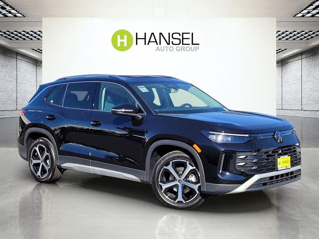 new 2025 Volkswagen Tiguan car, priced at $33,531