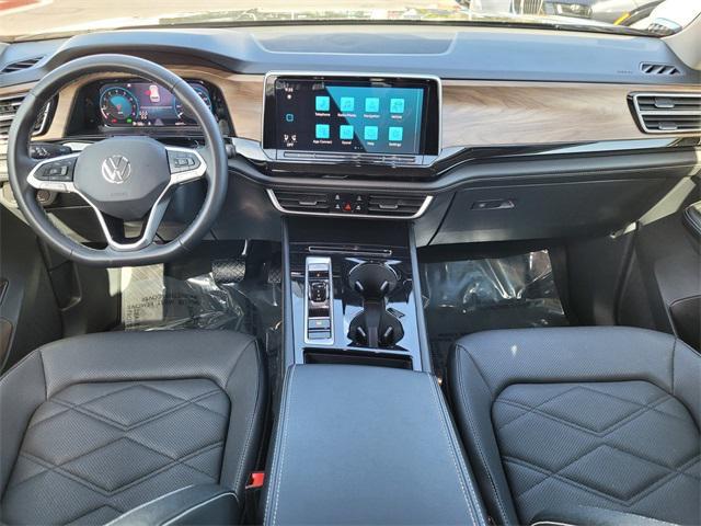 used 2024 Volkswagen Atlas car, priced at $30,750