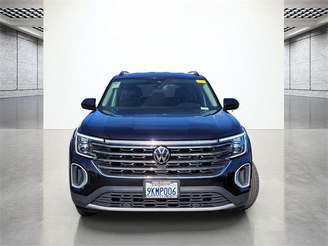 used 2024 Volkswagen Atlas car, priced at $30,750