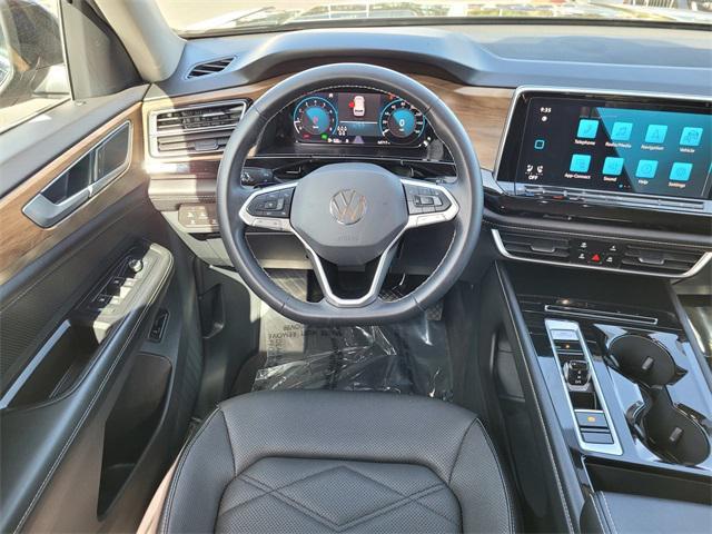 used 2024 Volkswagen Atlas car, priced at $30,750