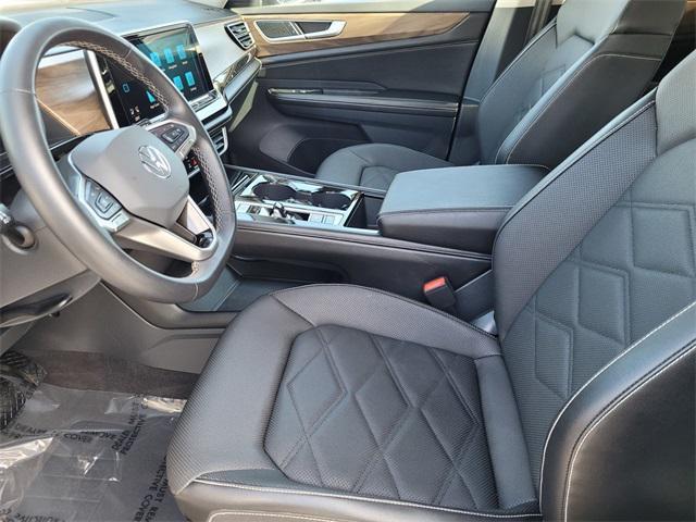used 2024 Volkswagen Atlas car, priced at $30,750