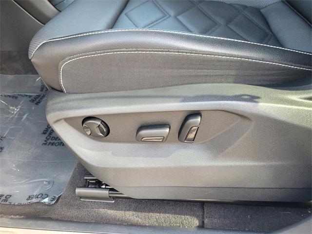 used 2024 Volkswagen Atlas car, priced at $30,750