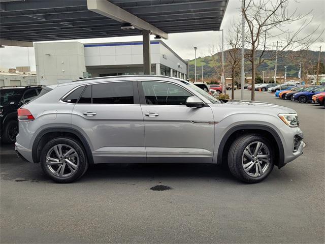 new 2024 Volkswagen Atlas Cross Sport car, priced at $50,568