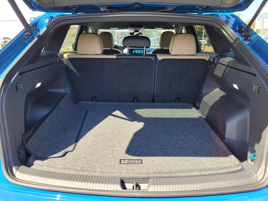 new 2025 Volkswagen Atlas Cross Sport car, priced at $35,911