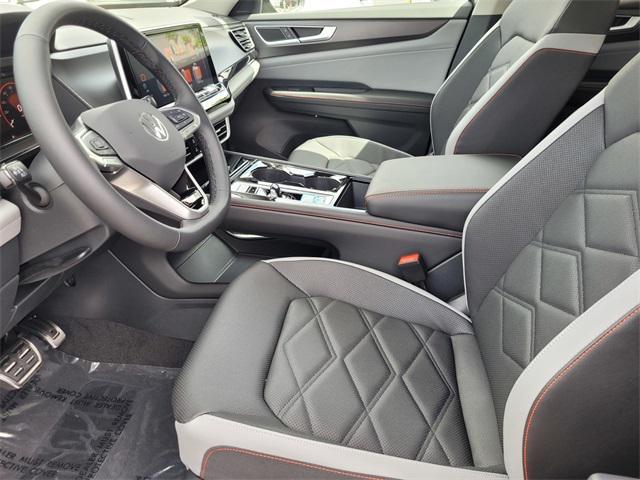 new 2025 Volkswagen Atlas car, priced at $45,263