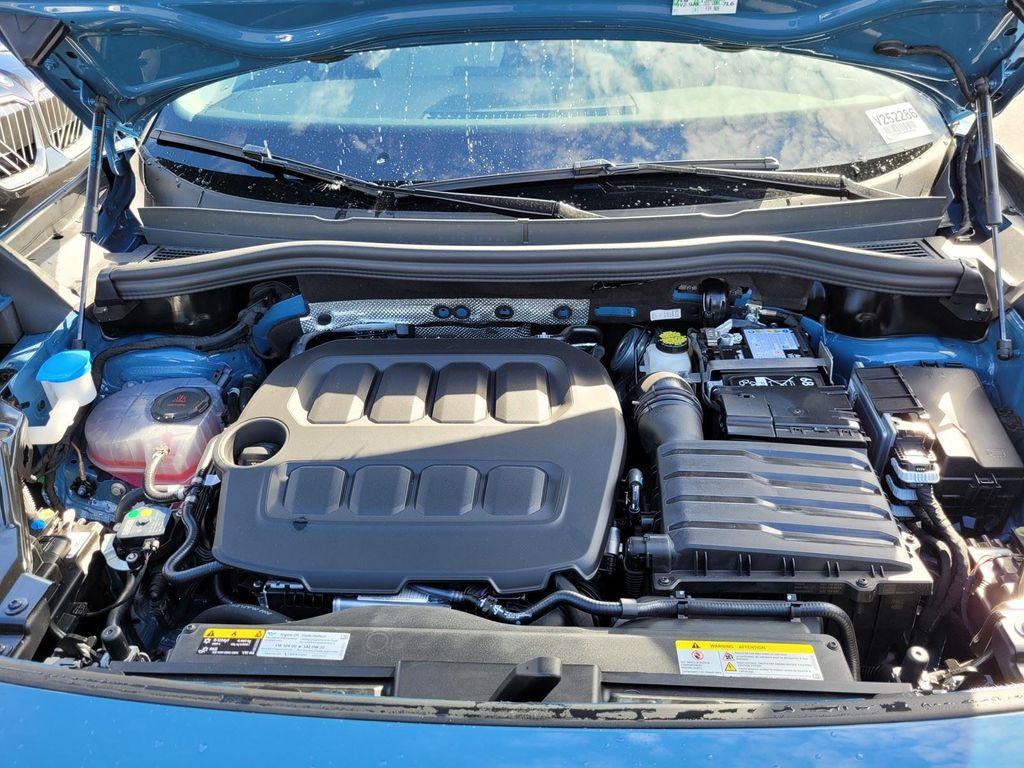 new 2025 Volkswagen Tiguan car, priced at $34,286