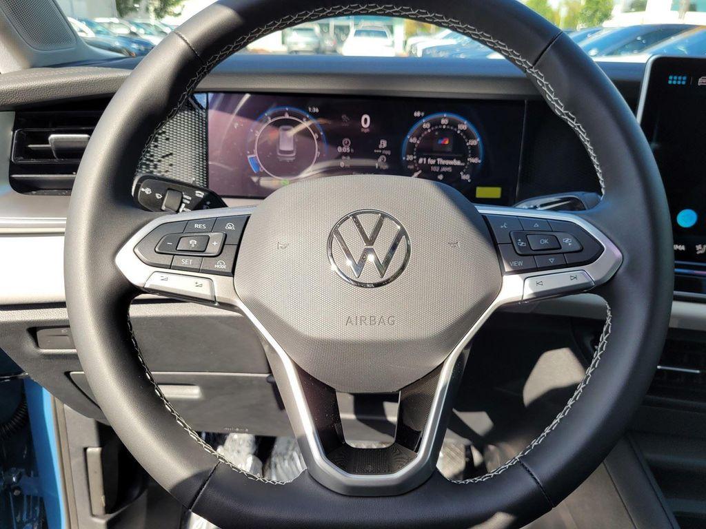 new 2025 Volkswagen Tiguan car, priced at $34,286