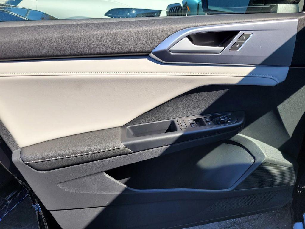 new 2025 Volkswagen Taos car, priced at $32,358