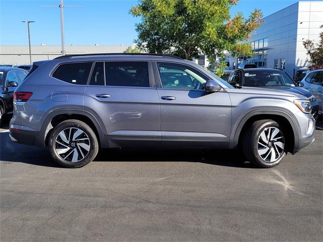 new 2024 Volkswagen Atlas car, priced at $44,154