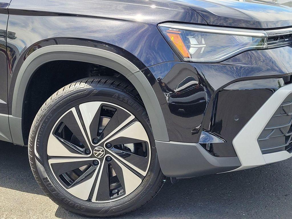 new 2025 Volkswagen Taos car, priced at $30,406