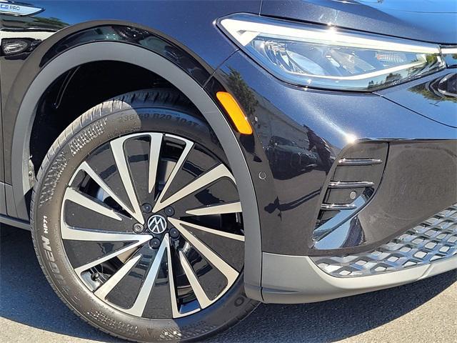 new 2025 Volkswagen ID.4 car, priced at $46,576