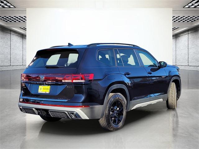 new 2025 Volkswagen Atlas car, priced at $48,829