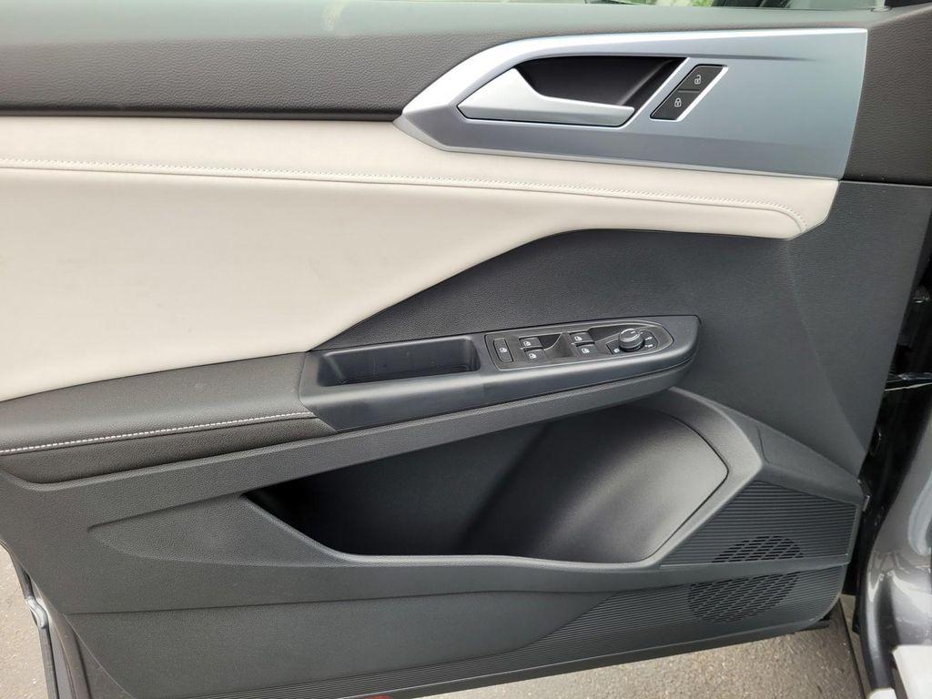 new 2025 Volkswagen Taos car, priced at $31,356