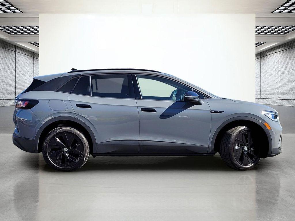 new 2025 Volkswagen ID.4 car, priced at $45,571