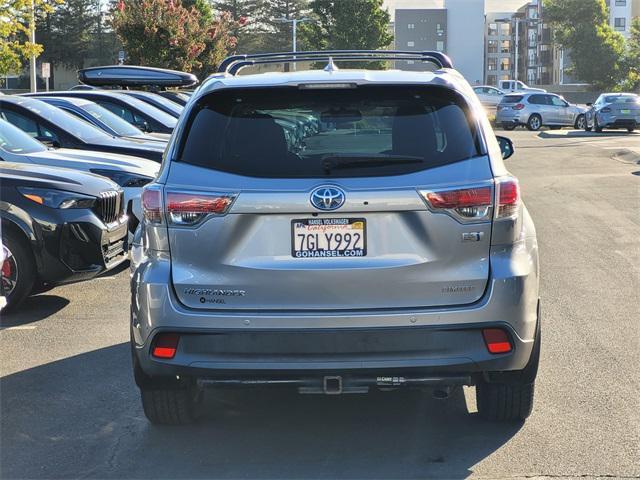 used 2014 Toyota Highlander Hybrid car, priced at $13,888