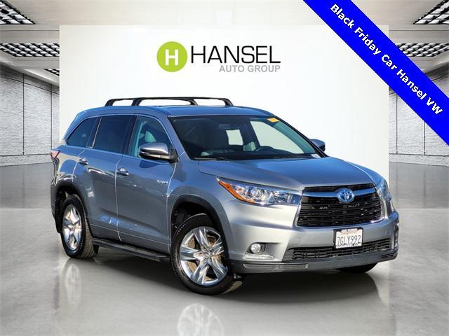 used 2014 Toyota Highlander Hybrid car, priced at $13,998