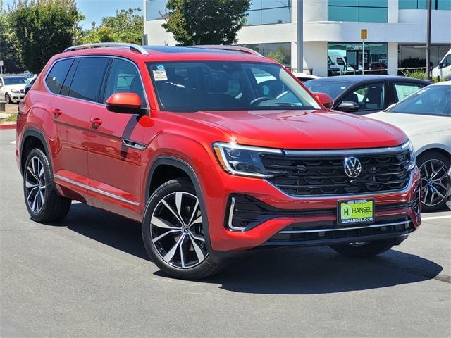 new 2024 Volkswagen Atlas car, priced at $56,666