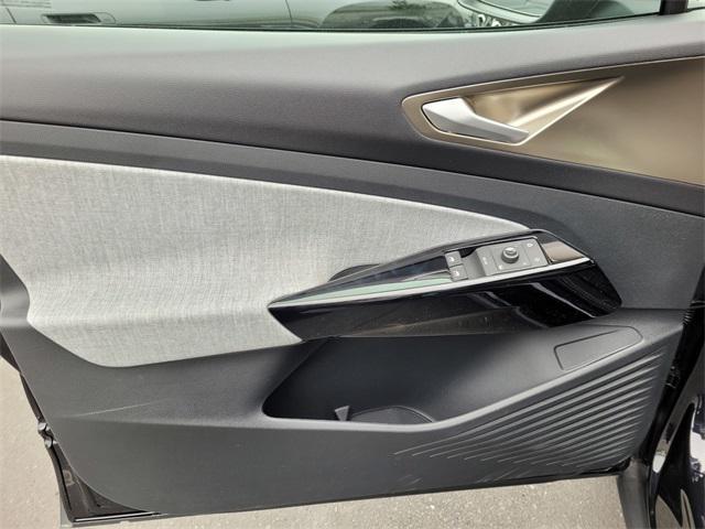 new 2025 Volkswagen ID.4 car, priced at $51,076
