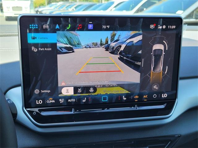 new 2025 Volkswagen ID.4 car, priced at $47,576