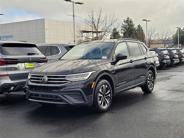 new 2024 Volkswagen Tiguan car, priced at $31,693