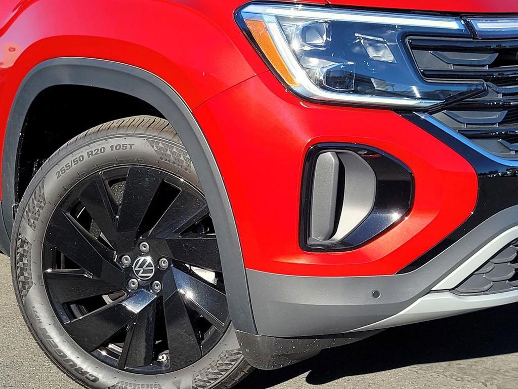 new 2024 Volkswagen Atlas Cross Sport car, priced at $42,531