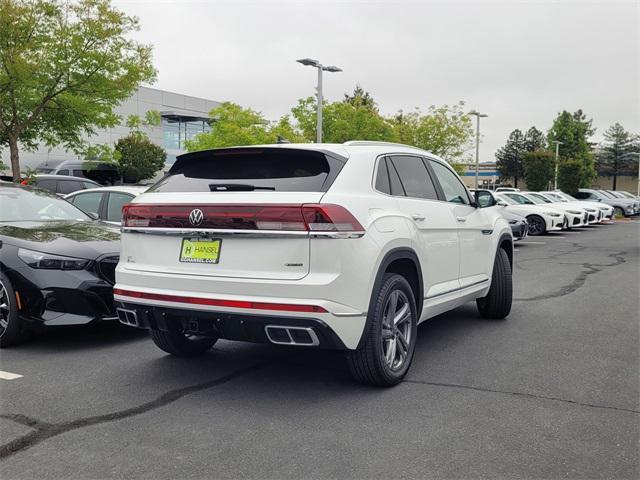 new 2024 Volkswagen Atlas Cross Sport car, priced at $50,946