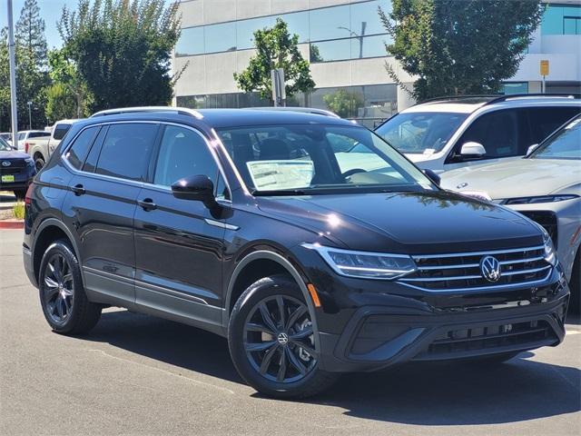 new 2024 Volkswagen Tiguan car, priced at $36,341