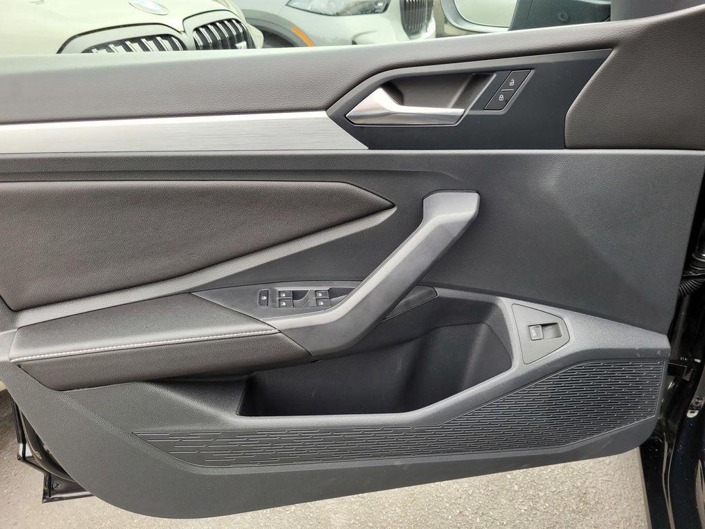 new 2025 Volkswagen Jetta car, priced at $24,046