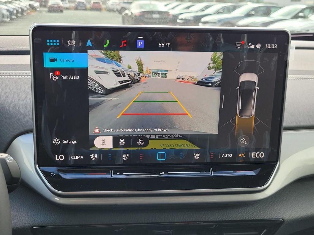 new 2025 Volkswagen ID.4 car, priced at $45,571