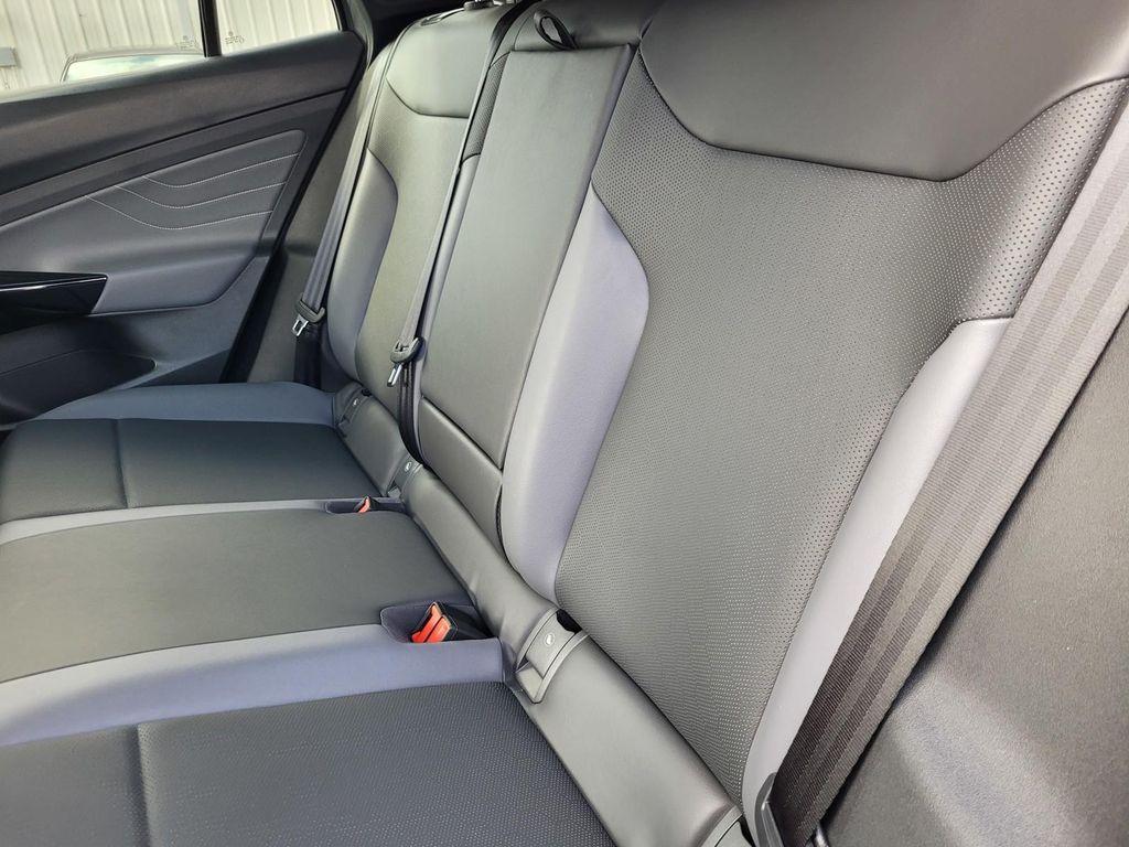 new 2025 Volkswagen ID.4 car, priced at $45,571