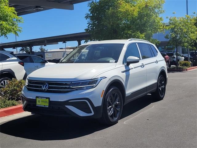 new 2024 Volkswagen Tiguan car, priced at $35,084