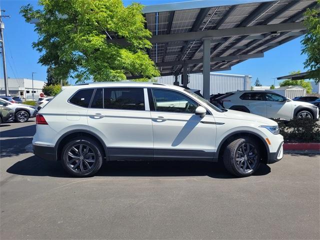 new 2024 Volkswagen Tiguan car, priced at $35,084