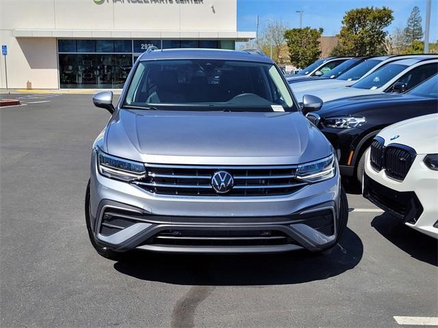 new 2024 Volkswagen Tiguan car, priced at $36,284