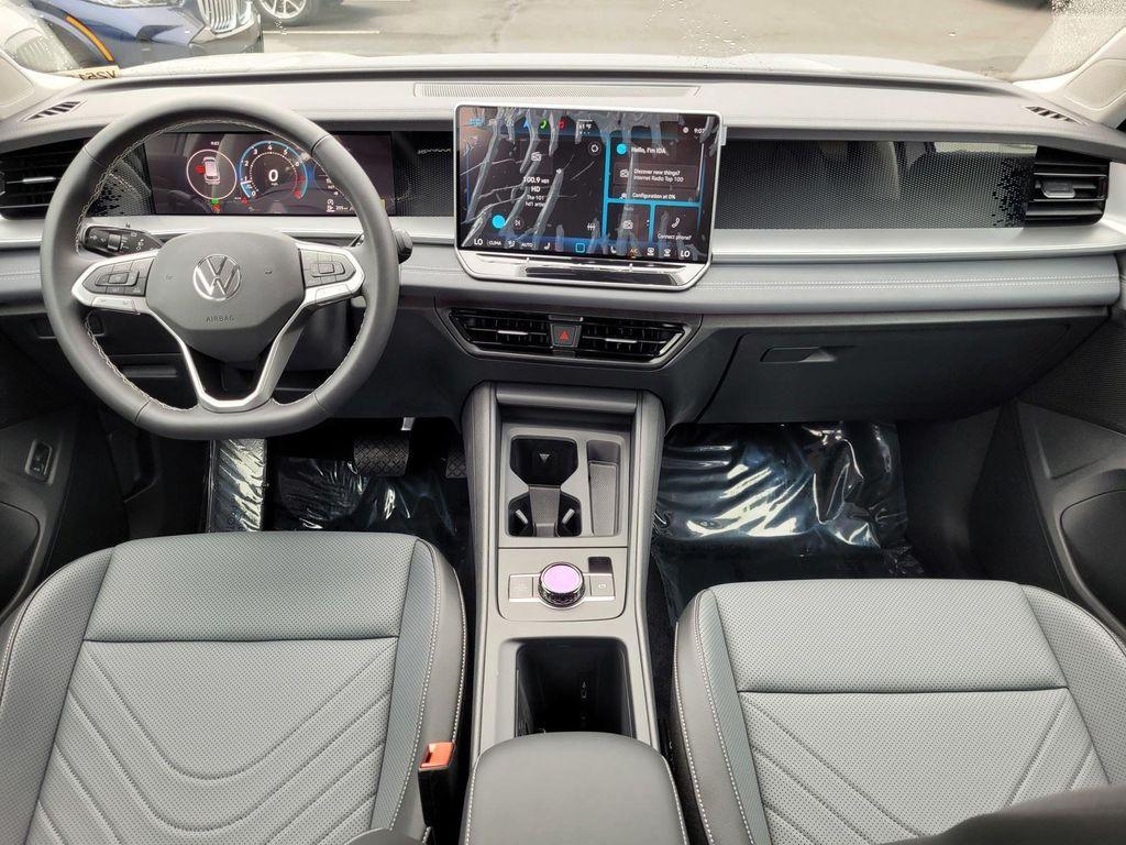 new 2025 Volkswagen Tiguan car, priced at $32,970