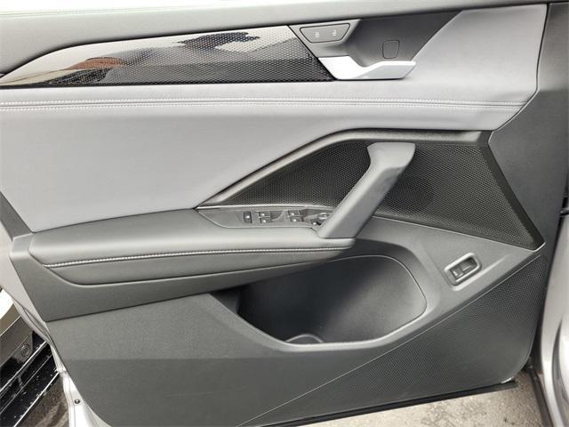 new 2025 Volkswagen Tiguan car, priced at $34,220
