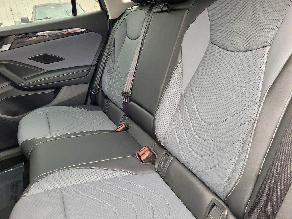 new 2025 Volkswagen Tiguan car, priced at $32,970